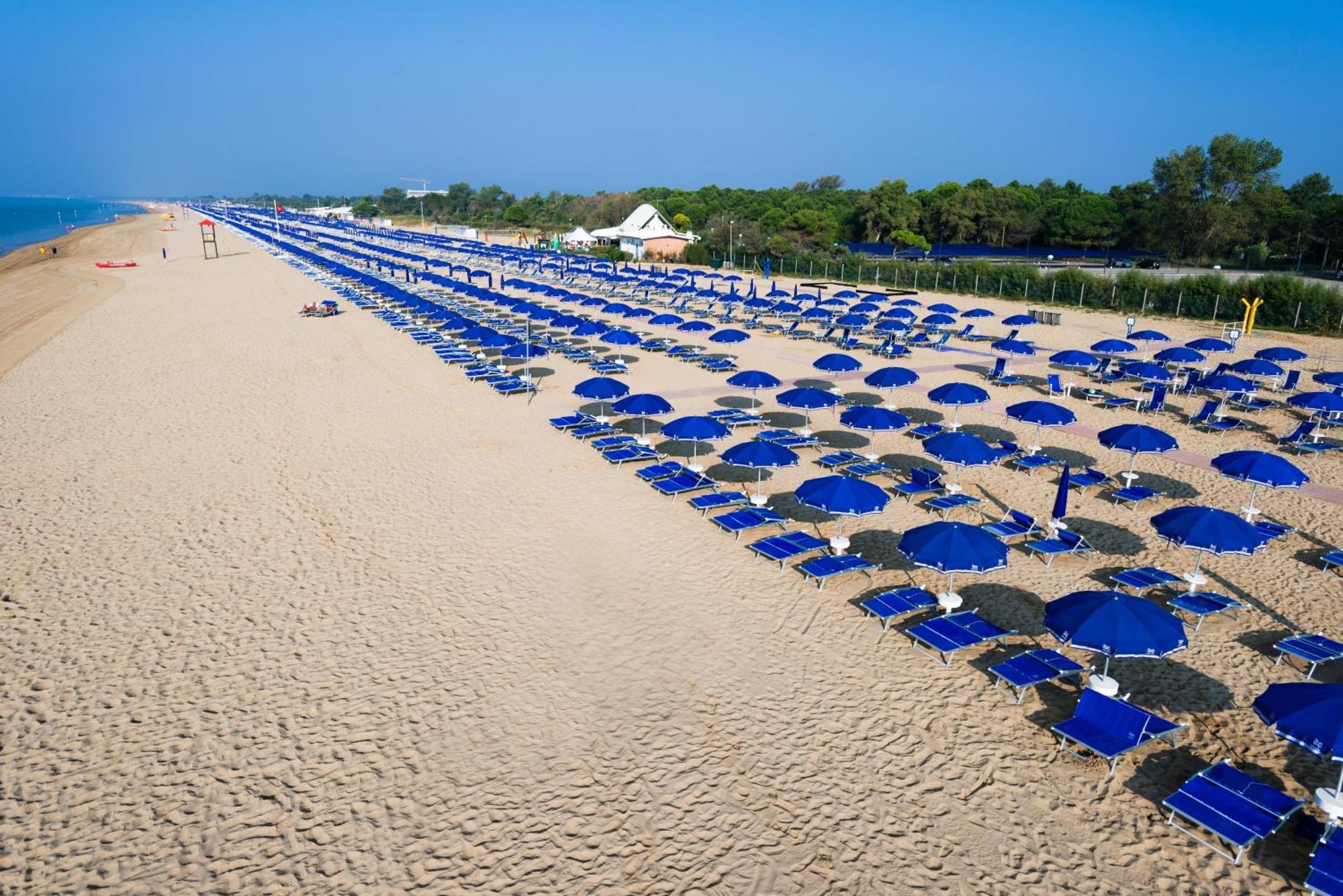 Villaggio Clio Бибионе Экстерьер фото